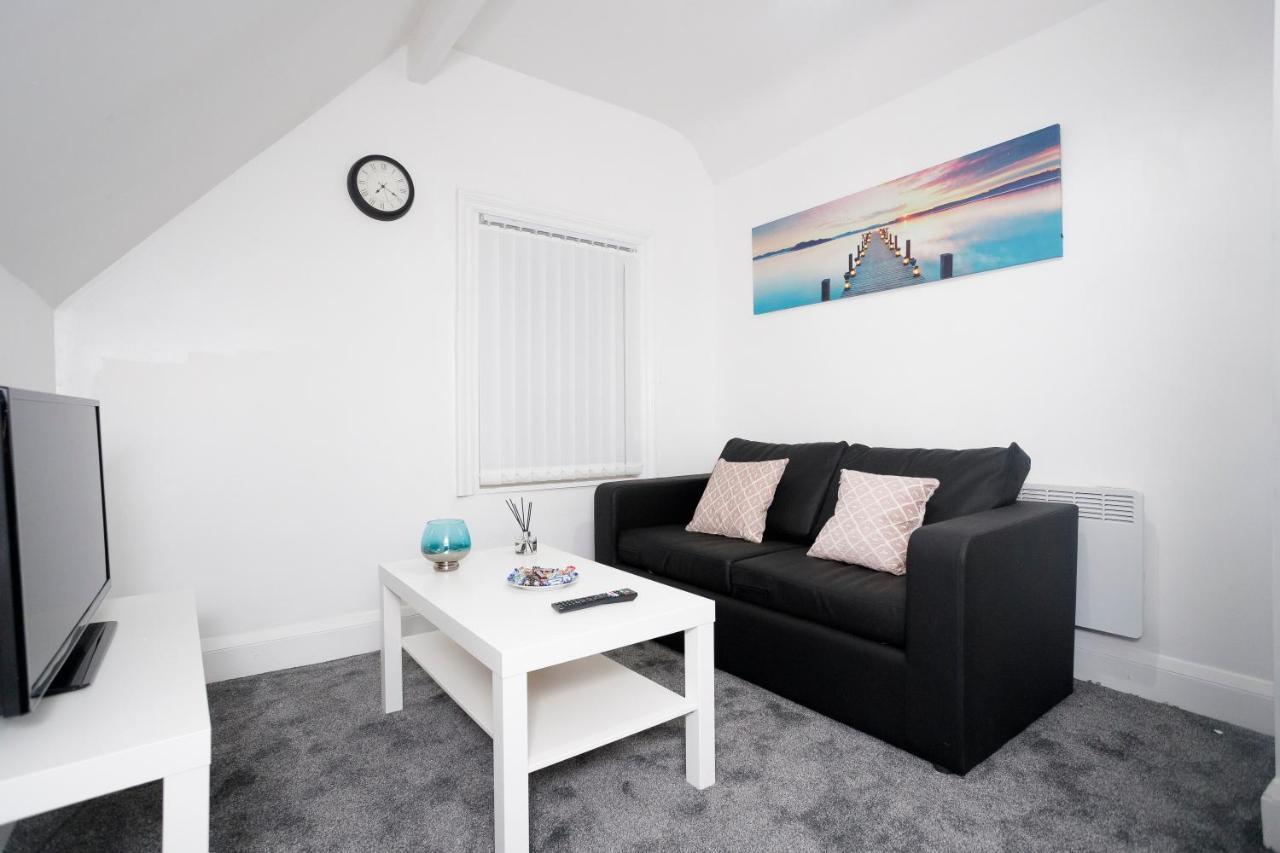 Kirkstall Serviced Apartments Leeds Leeds  Dış mekan fotoğraf