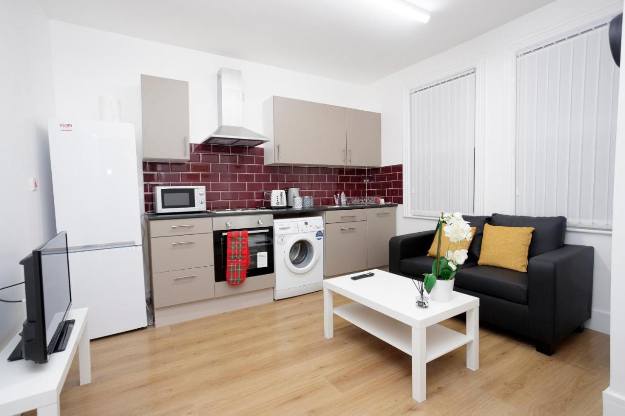 Kirkstall Serviced Apartments Leeds Leeds  Dış mekan fotoğraf