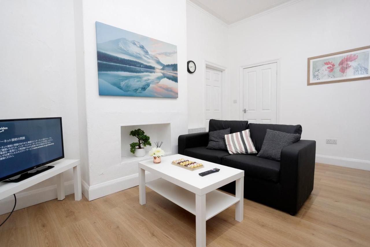 Kirkstall Serviced Apartments Leeds Leeds  Dış mekan fotoğraf