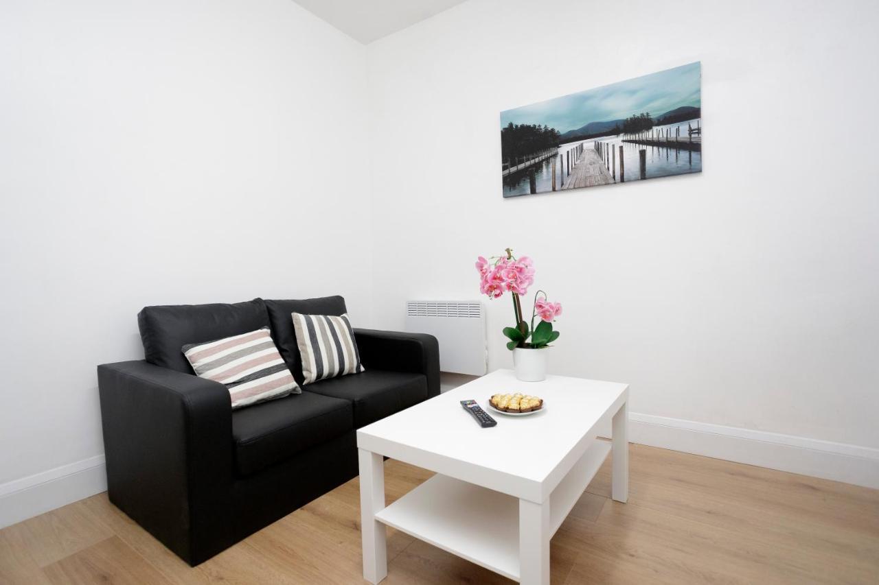 Kirkstall Serviced Apartments Leeds Leeds  Dış mekan fotoğraf